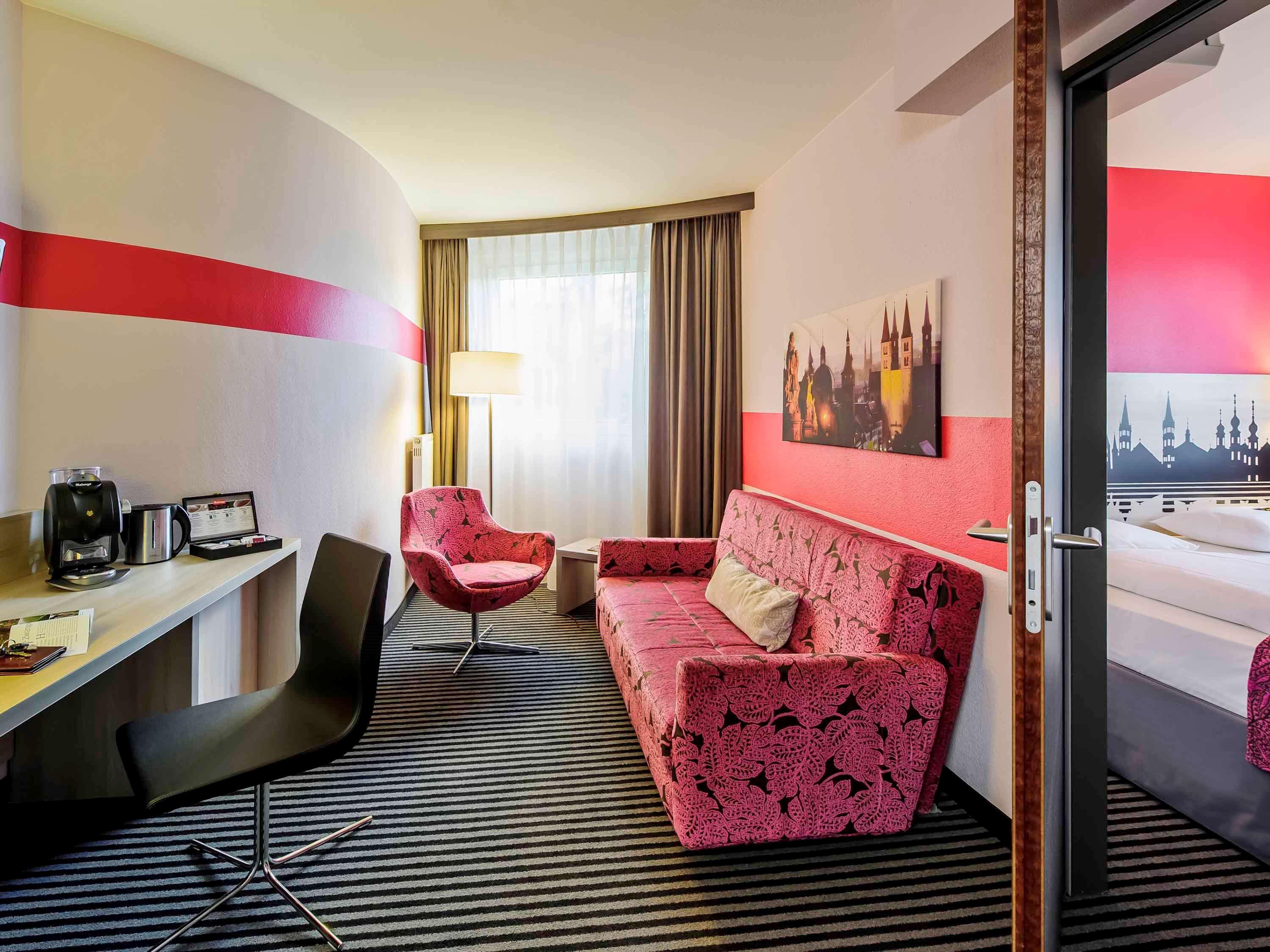 Mercure Hotel Wuerzburg Am Mainufer Bagian luar foto
